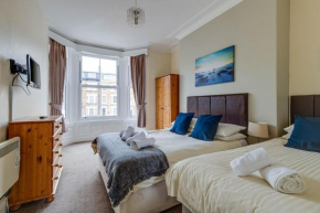 45 The Square Holiday Apartments